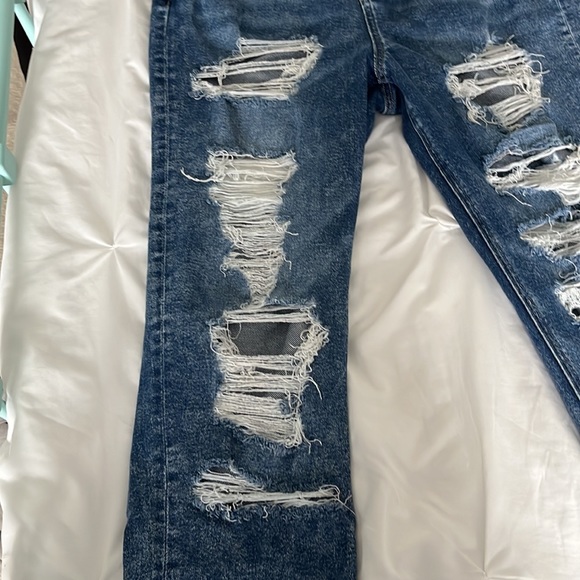 AMERICAN EAGLE MOM HIGH RISE Distressed Jeans with Rips on Front and Back - Picture 4 of 11